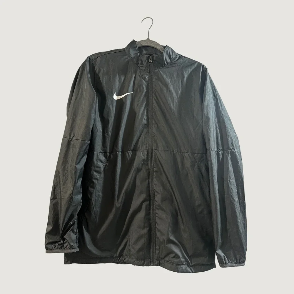Nike Mens Black Windbreaker Vented Back Mesh Lined Full Zip Jacket‎ Size Medium